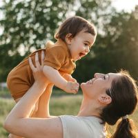 Khi Chưa Có Xác Nhận Ly Hôn, Có Thể Làm Giấy Khai Sinh Cho Con Với Bạn Trai Được Không?